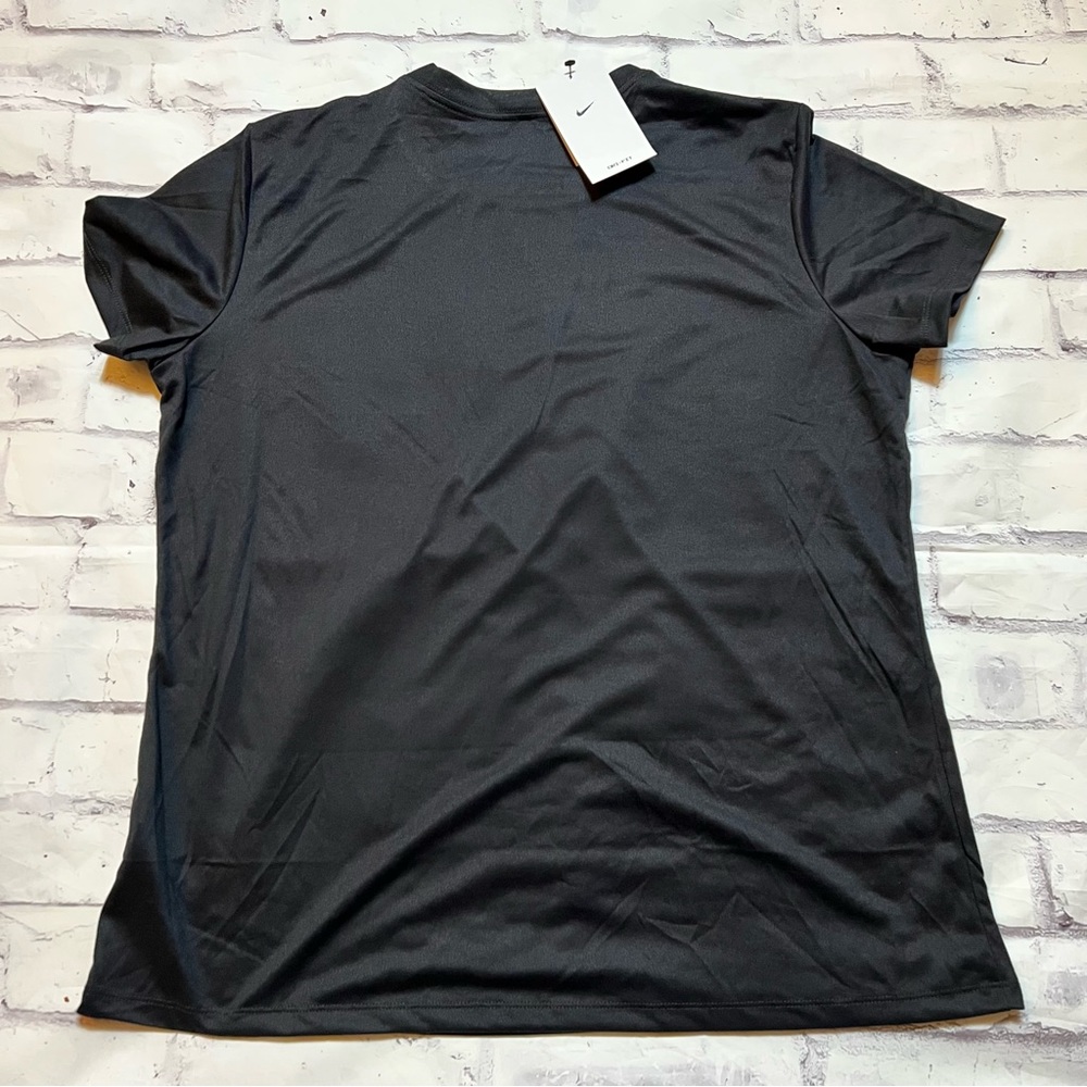 Nike Mamba Sports Academy All Sizes Kobe Bryant Women’s Black T Shirt Dri Fit - Picture 3 of 4